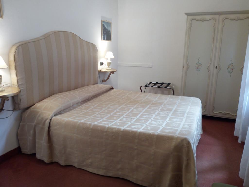 Hotel La Vela-Castello Il Rifugio Санта-Маргерита-Лігуре Екстер'єр фото